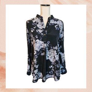 Smokey Black and Gray 1/4 Button-Up Blouse